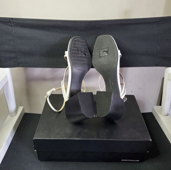 KENNETH COLE NEW YORK Maise Heel Sandal Strap 10 - Picture 10 of 12